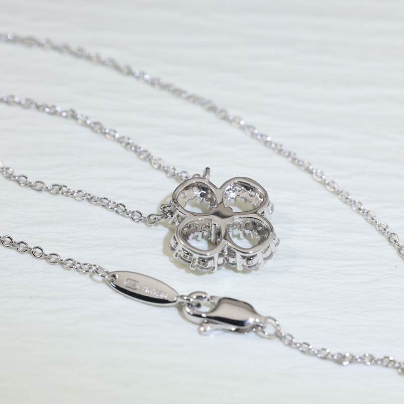 HARRY WINSTON